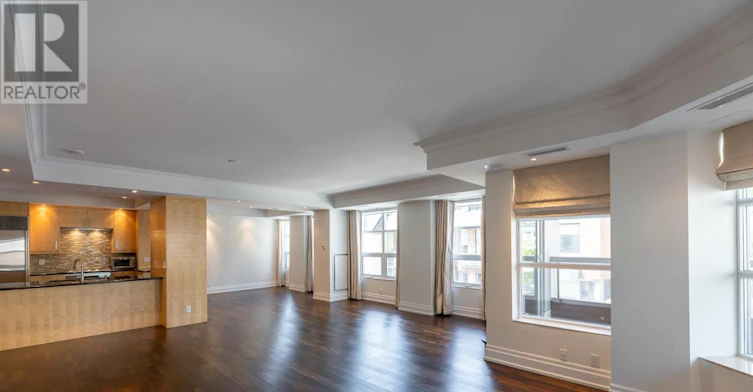 202-68 Yorkville Avenue, Toronto, ON, M5R 3V7 - 11