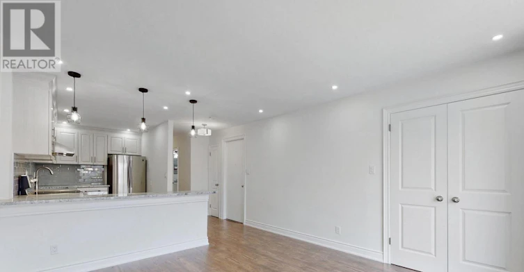 A-690 Wilson Avenue, Toronto, ON, M3K 1E1 - 7