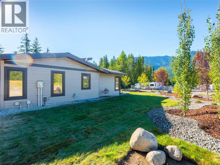 7769 Holt Road, Balfour, BC, V0G 1C0 - 49
