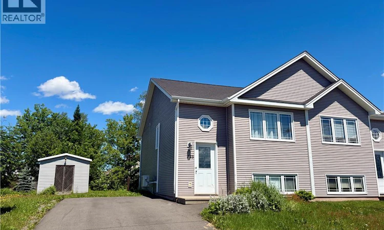 123 Gagnon Drive