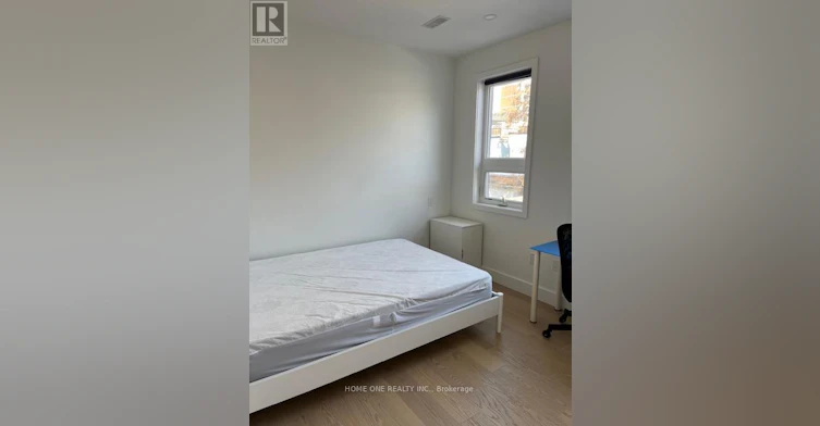 204-35 Denison Avenue, Toronto, ON, M5T 2M6 - 2