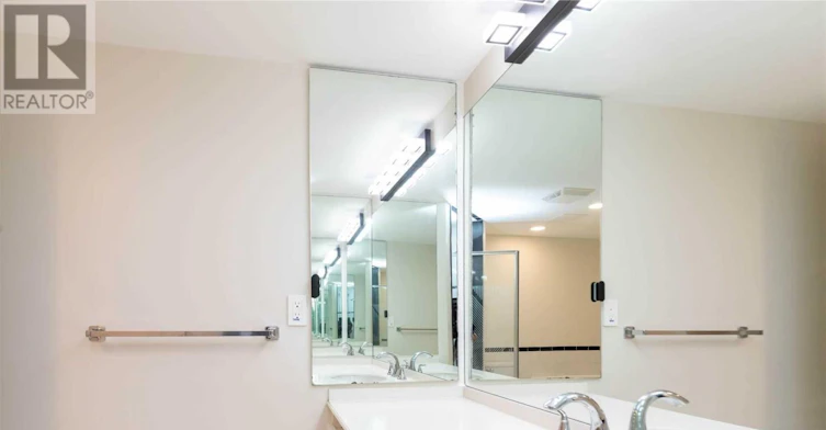 715-80 Front Street E, Toronto, ON, M5E 1T4 - 23