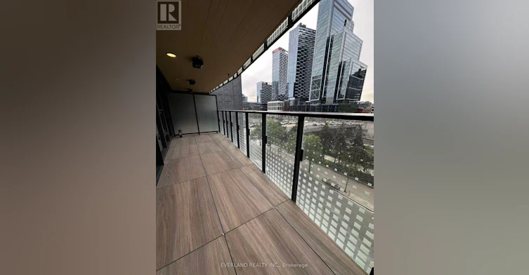 535-3 Concord Cityplace Way, Toronto, ON, M5V 0X4 - 9