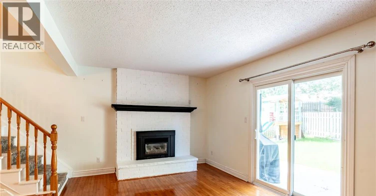 A-125 Cornerbrook Crescent, Waterloo, ON, N2V 1L3 - 10