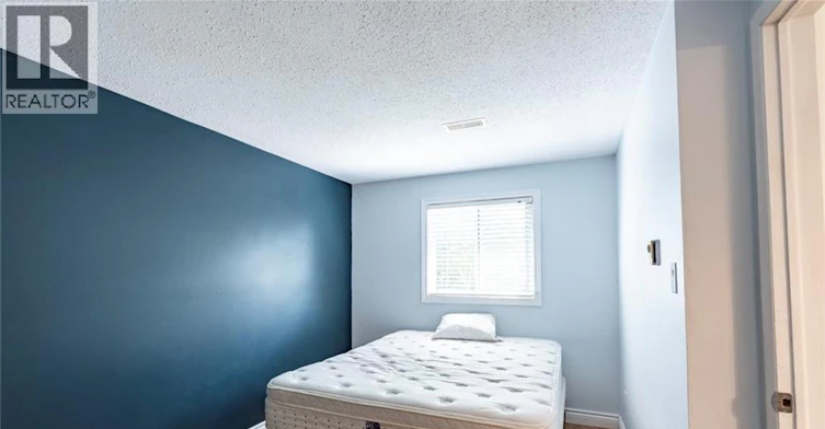 A-125 Cornerbrook Crescent, Waterloo, ON, N2V 1L3 - 14