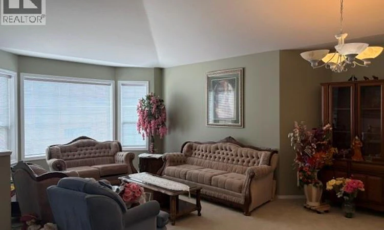 31-2250 Louie Drive
