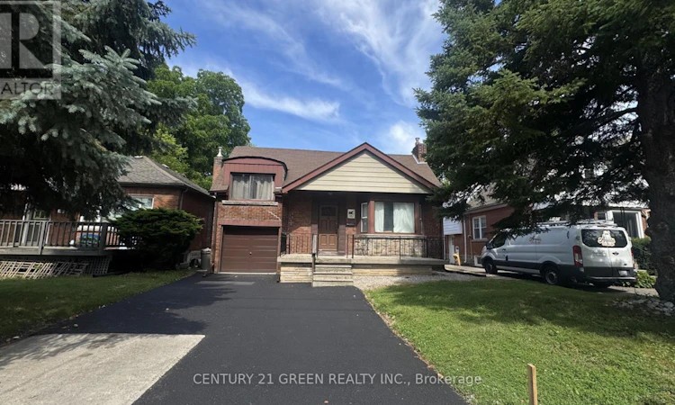 102 Dalewood Avenue