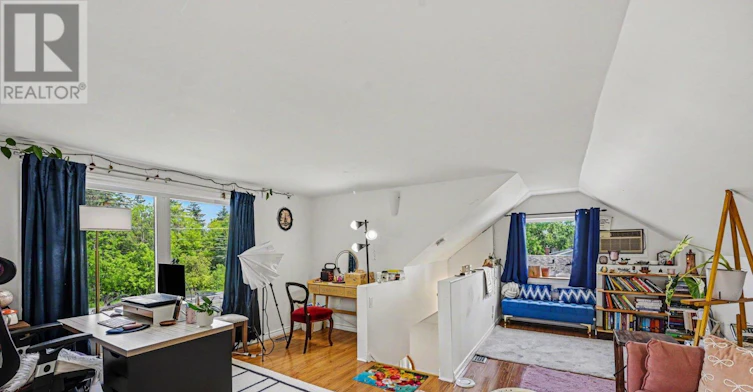 10 Cassidy Road, Ottawa, ON, K2H 6J8 - 17