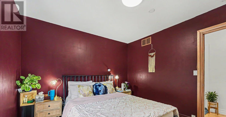 10 Cassidy Road, Ottawa, ON, K2H 6J8 - 14