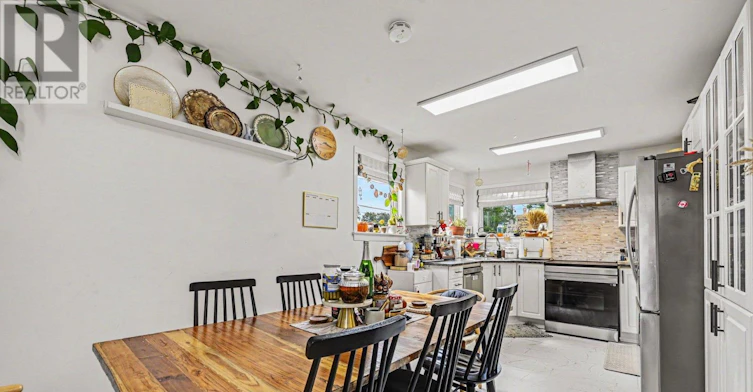 10 Cassidy Road, Ottawa, ON, K2H 6J8 - 10
