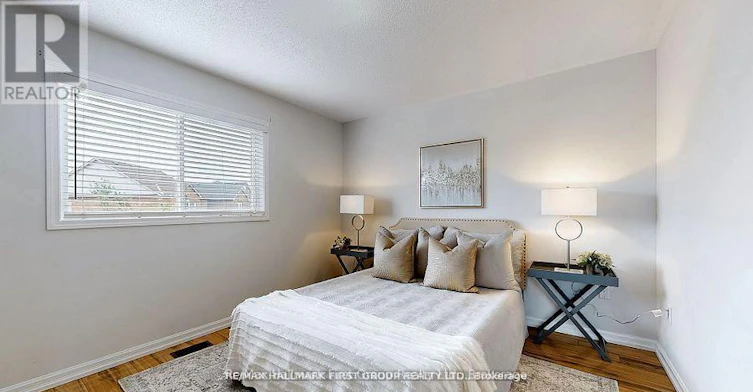 39 Robideau Place, Whitby, ON, L1R 3G6 - 18
