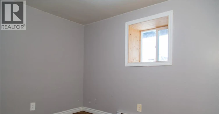 Lower-106 South Street E, Aylmer, ON, N5H 1P8 - 8