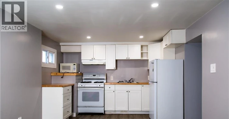 Lower-106 South Street E, Aylmer, ON, N5H 1P8 - 2