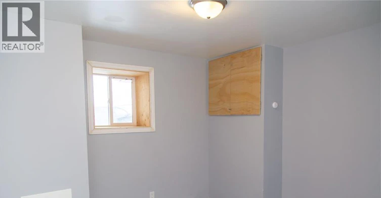 Lower-104 South Street E, Aylmer, ON, N5H 1P8 - 8