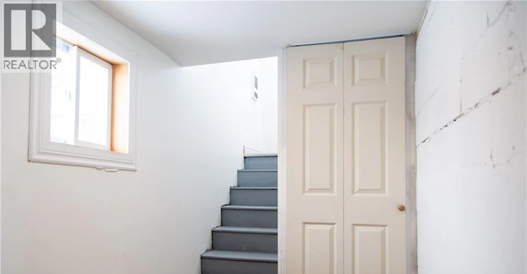 Lower-104 South Street E, Aylmer, ON, N5H 1P8 - 16