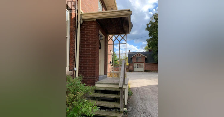 2-235 10 Street W, Owen Sound, ON, N4K 3R2 - 3