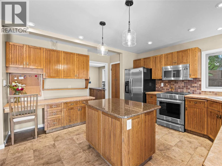 104 Heather Place, Penticton, BC, V2A 8B3 - 15