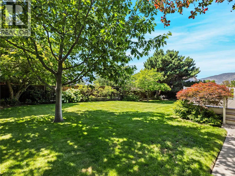 104 Heather Place, Penticton, BC, V2A 8B3 - 50