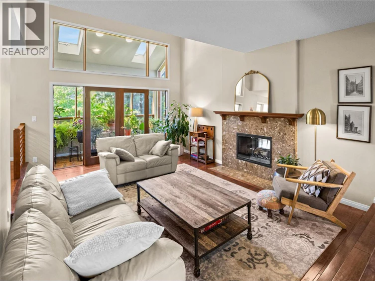 104 Heather Place, Penticton, BC, V2A 8B3 - 3