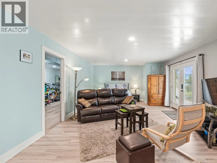 36 Spruce Drive, West Kelowna, BC, V1H 2B9 - 54