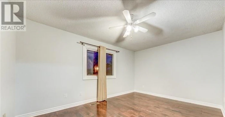 23 Longbow Square, Toronto, ON, M1W 2W6 - 9