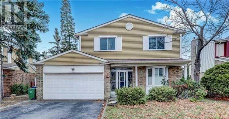 23 Longbow Square, Toronto, ON, M1W 2W6
