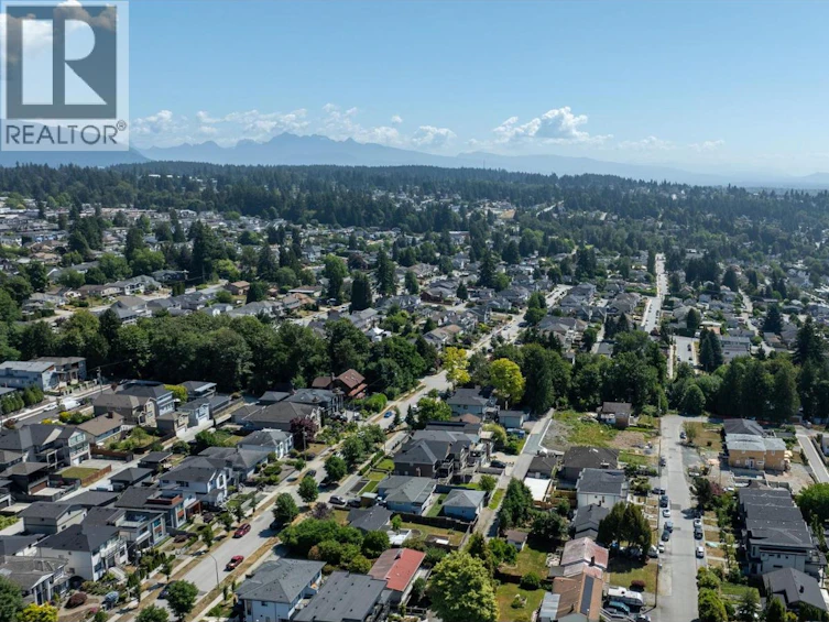 975 Edgar Avenue, Coquitlam, BC, V3K 2K1 - 11