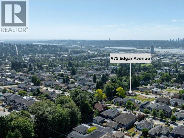 975 Edgar Avenue, Coquitlam, BC, V3K 2K1 - 4