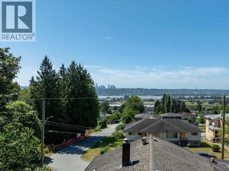 975 Edgar Avenue, Coquitlam, BC, V3K 2K1 - 6