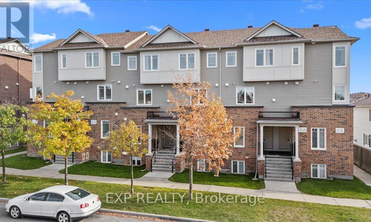 290 Espin Heights
