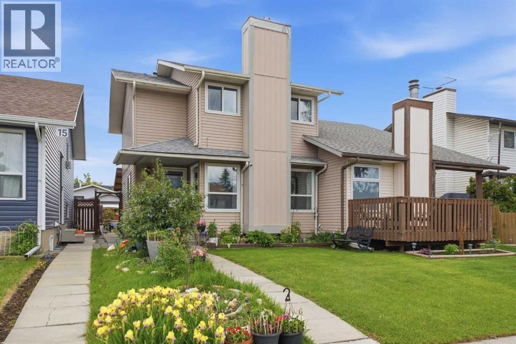 17 Abberfield Crescent NE, Calgary, AB, T2A 6P4