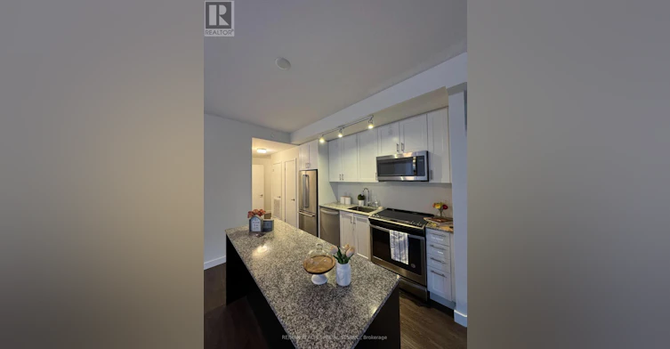214-150 Sabina Drive, Oakville, ON, L6H 0W3 - 13