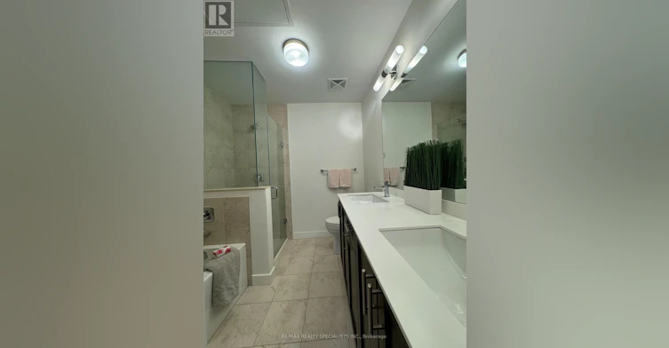 214-150 Sabina Drive, Oakville, ON, L6H 0W3 - 23
