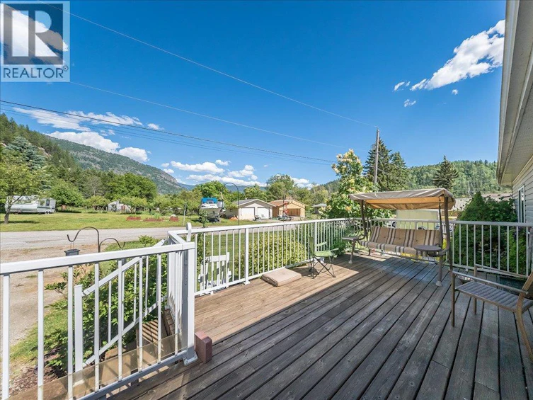 1026 Horcoff Road, Robson, BC, V1N 4V1 - 33