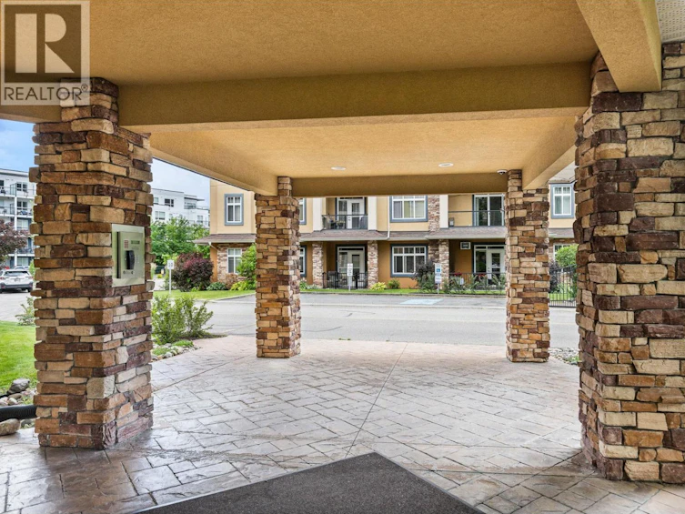 301-305 Whitman Road, Kelowna, BC, V1V 2P3 - 45