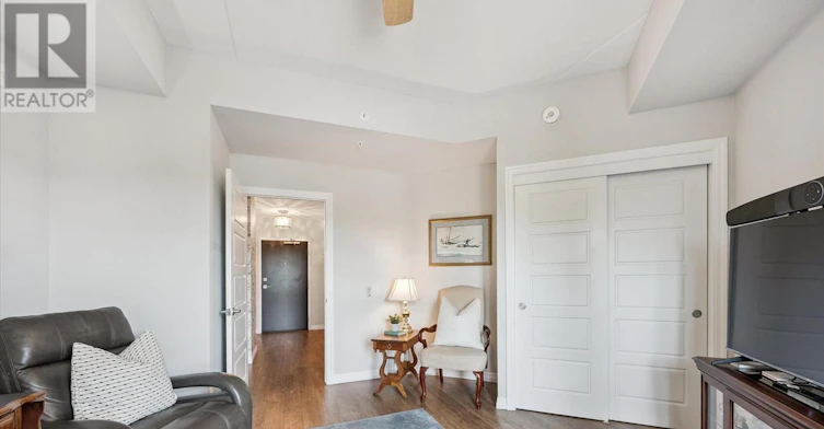 215-35 Kingsbury Square, Guelph, ON, N1L 1B3 - 24