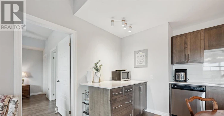 215-35 Kingsbury Square, Guelph, ON, N1L 1B3 - 17