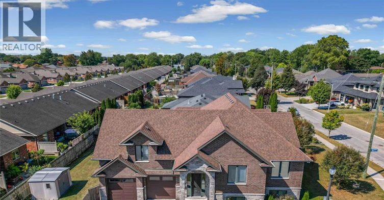 498 Sacred Heart Drive, Lasalle, ON, N9J 0A6
