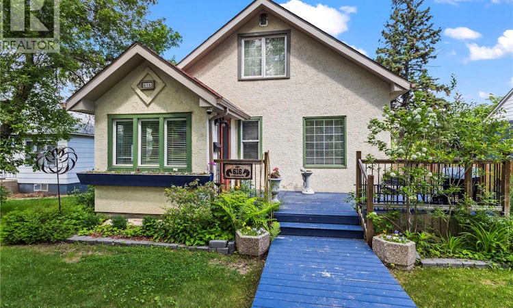 616 20th Street W