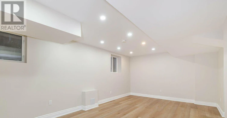 18 Trailhead Crescent, Brampton, ON, L6R 3H3 - 15