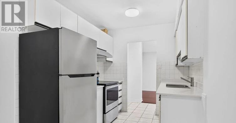 1406-390 Dixon Road, Toronto, ON, M9R 1T4 - 8