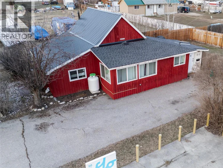 5844 33 Highway, Beaverdell, BC, V0H 1Y0 - 34