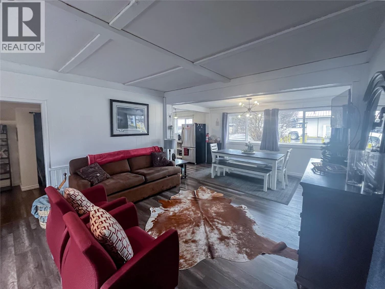 5844 33 Highway, Beaverdell, BC, V0H 1Y0 - 22