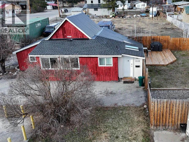 5844 33 Highway, Beaverdell, BC, V0H 1Y0 - 38