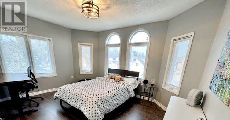 MAIN-61 Rocksprings Avenue, Richmond Hill, ON, L4S 1P8 - 5