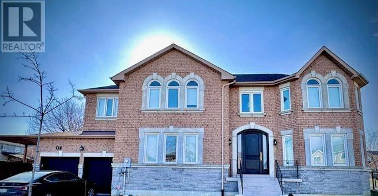 MAIN-61 Rocksprings Avenue, Richmond Hill, ON, L4S 1P8