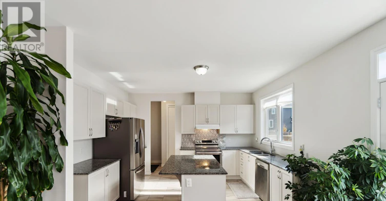 503 Ponthieu Circle, Ottawa, ON, K1W 1E6 - 7