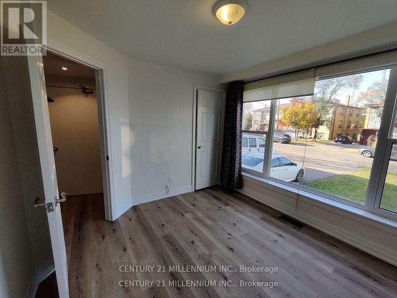 MAIN-59 Garthdale Court, Toronto, ON, M3H 5P7 - 7