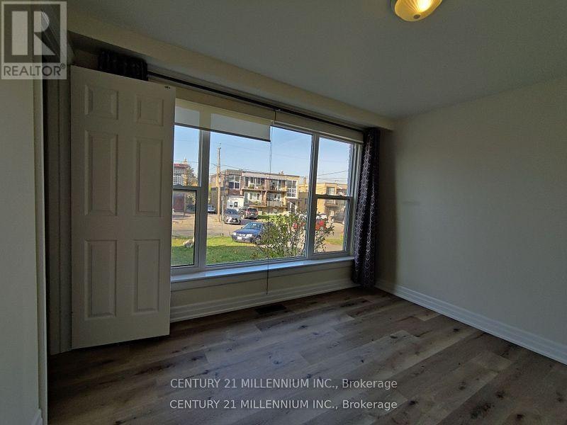 MAIN-59 Garthdale Court, Toronto, ON, M3H 5P7 - 10