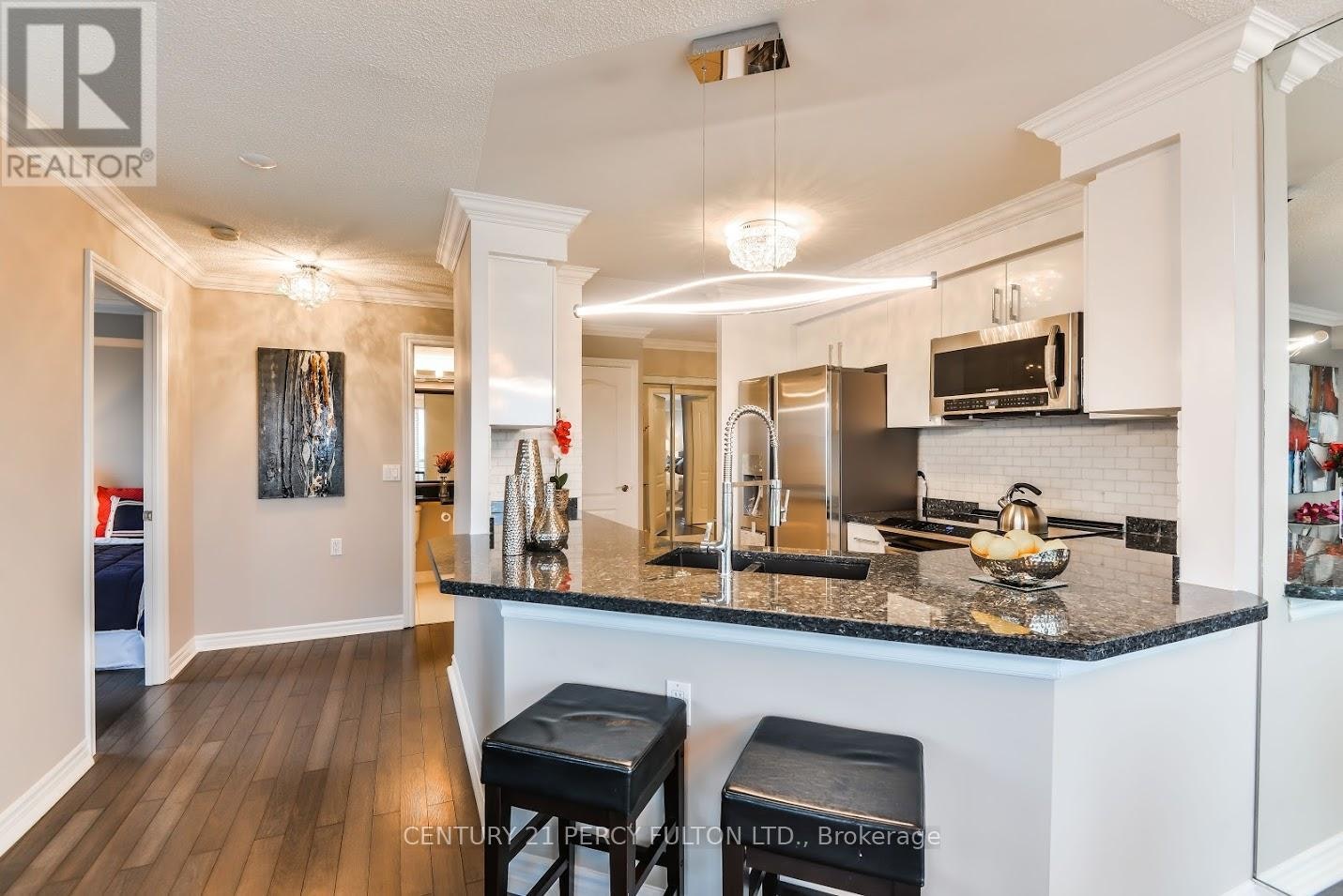 212-1030 Sheppard Avenue, Toronto, ON, M3H 2T6 - 12